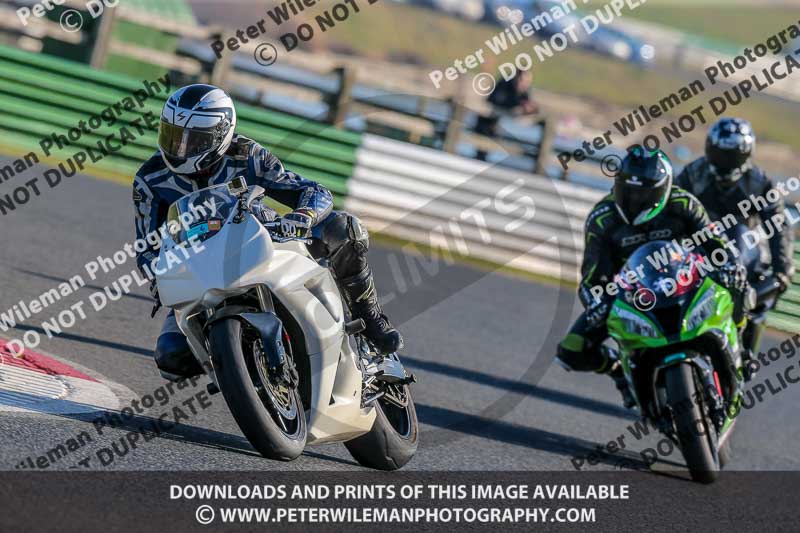 PJM Wedding Photography;enduro digital images;event digital images;eventdigitalimages;mallory park;mallory park photographs;mallory park trackday;mallory park trackday photographs;no limits trackdays;peter wileman photography;racing digital images;trackday digital images;trackday photos